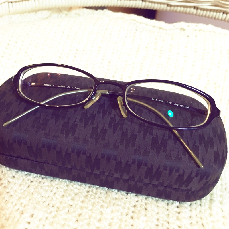 二手名牌Max Mara眼鏡框-原價萬元-經典黑框