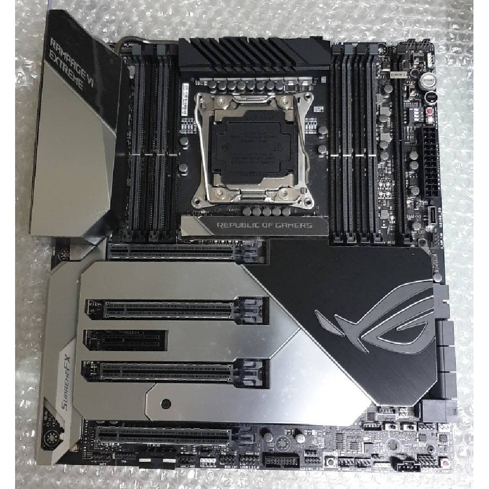 主機板 ASUS ROG RAMPAGE VI EXTREME  原廠買斷無保固