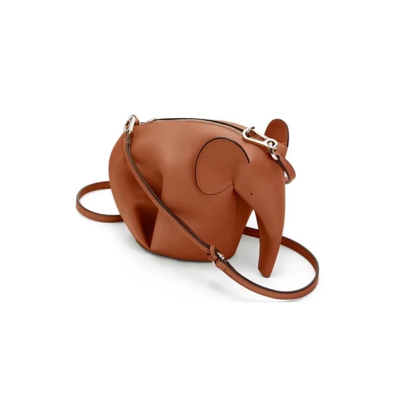 LOEWE elephant 經典小牛皮大象包