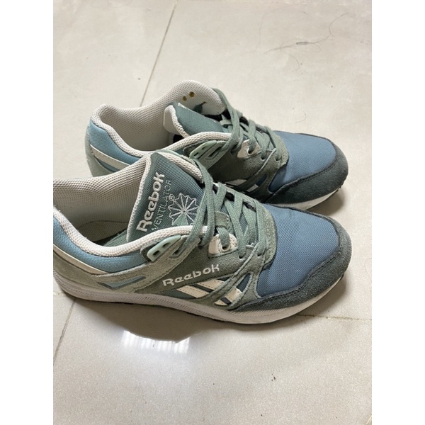 Reebok Ventilator 墨綠 抹茶 麂皮慢跑鞋（35.5號）