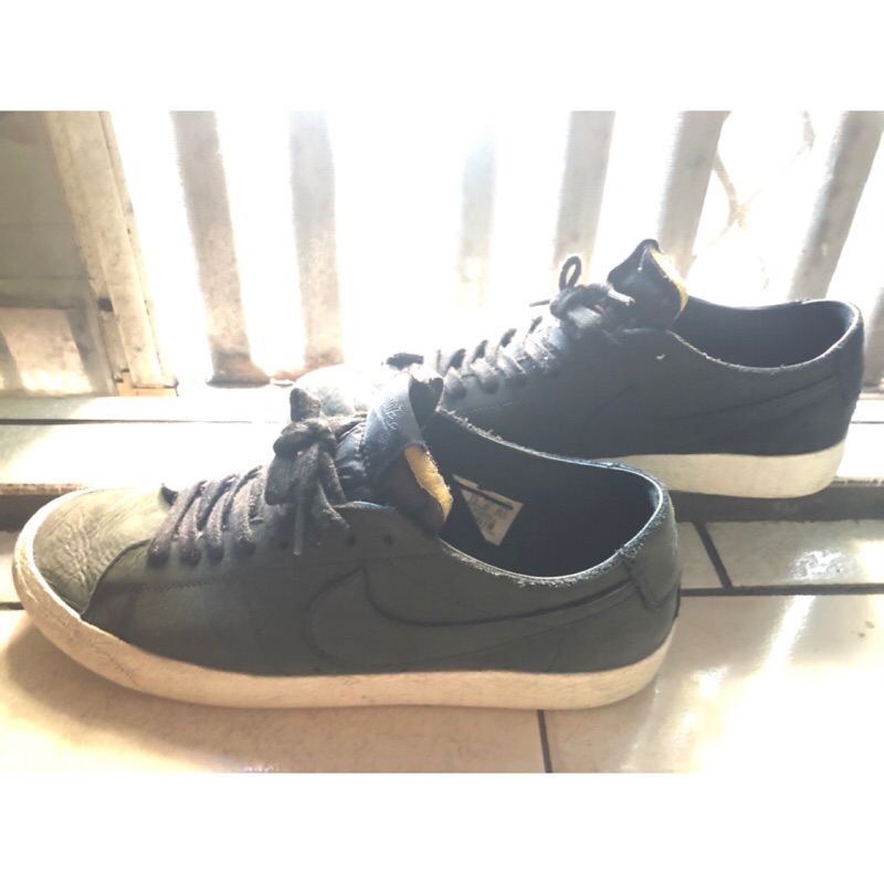 nike sb zoom blazer low decon