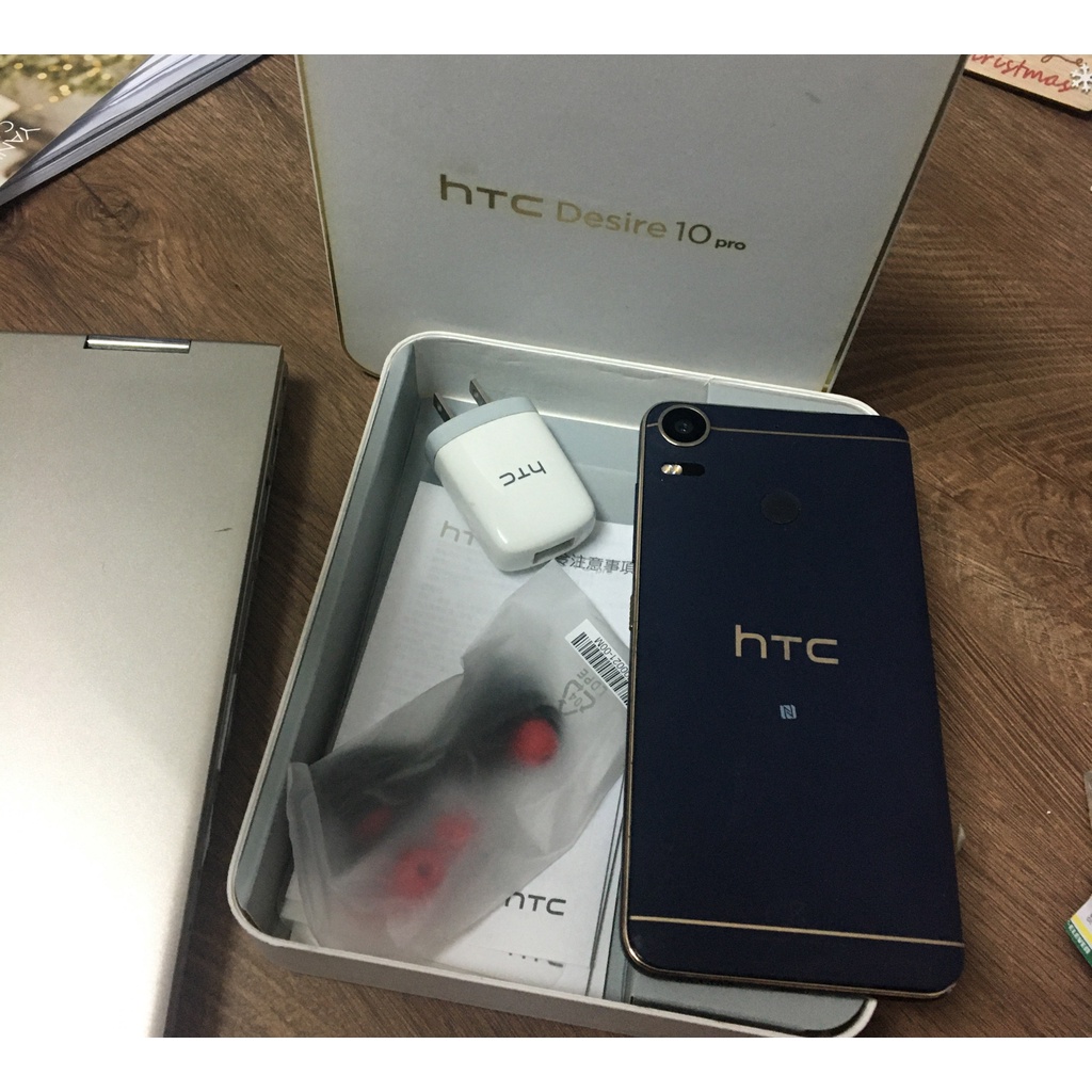 HTC htc desire10 pro  二手故障  智慧手機零件機 便宜賣 &lt;無法開機  螢幕碎 可議價&gt;