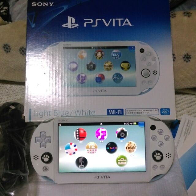 PSV / PSVITA 2007 漂亮藍白 + 充電器 + 主機保護硬殼包 + 小小星球遊戲