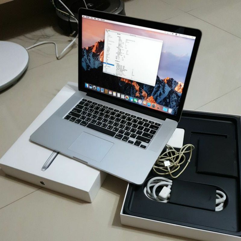 15吋 2015年中 蘋果筆電 MacBook Pro Retina i7 2.2 16g 256gb 頂規 繪圖 修圖