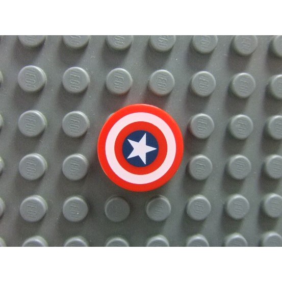 【積木2010-道具】Lego 樂高-全新 美國隊長星星圖案圓形磚片 (2X2Tile)(印刷磚片)