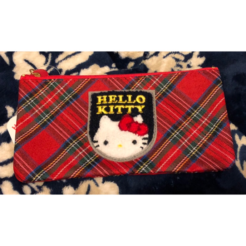英倫風～ Sanrio Hello Kitty英倫學院風格紋系列布筆包