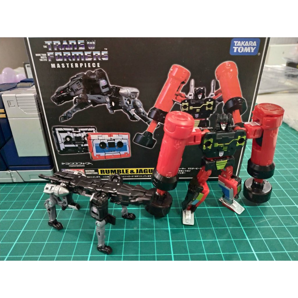 [模玩]現貨 KO 官方 變形金剛 TAKARA MP15 紅色轟隆隆、黑色機器狗 聲波 磁帶部隊 修正版本