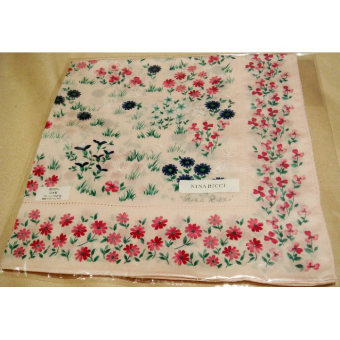 全新日本帶回日本製 NINA RICCI 100% 純棉方形領巾方巾絲巾手帕 3，只有一件！購買前請先詢問是否有存貨！