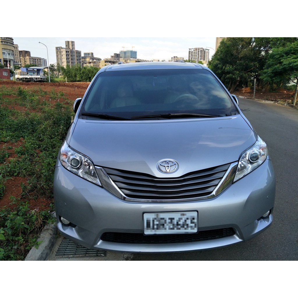 2014 TOYOTA SIENNA 正七人座霸氣休旅~中古車二手車國產車進口車休旅車掀背車認證車