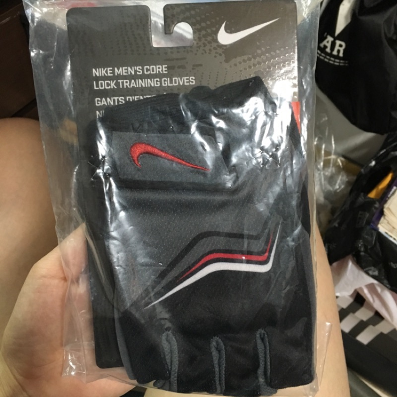 Nike健身運動防滑手套