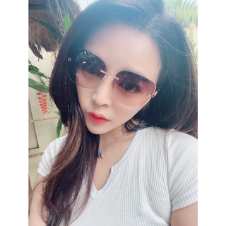 ☛ FAMstore☚現貨 無框女韓版墨鏡 女款太陽眼鏡 無框眼鏡 太陽眼鏡 墨鏡 UV400 檢驗合格