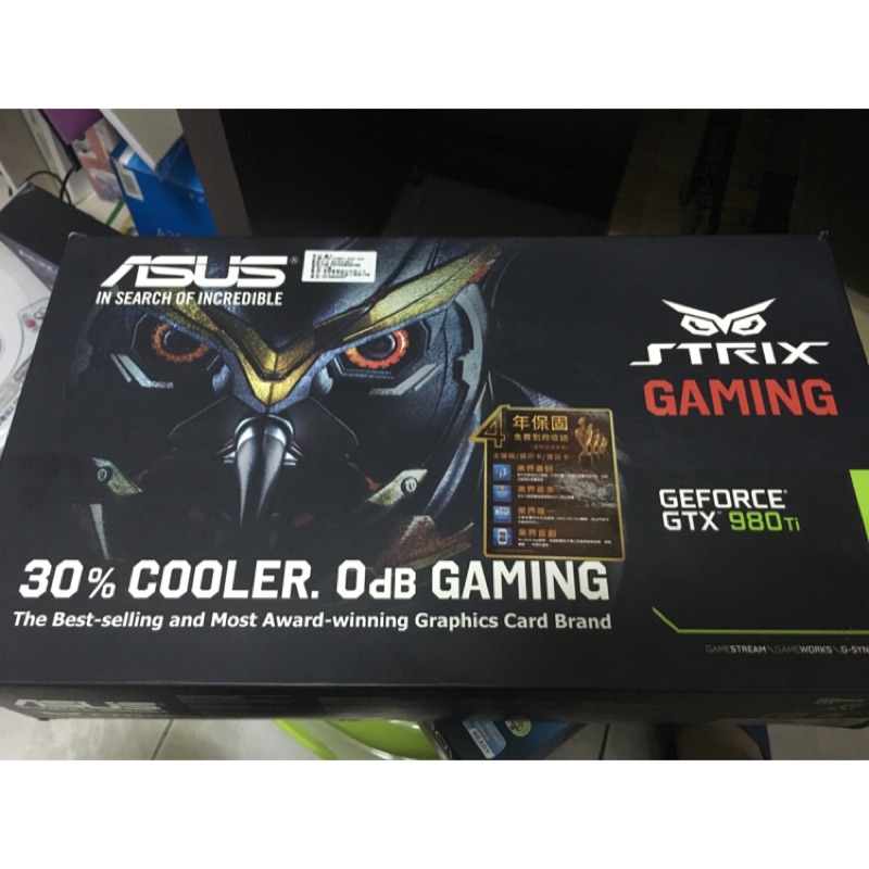 ASUS STRIX-GTX980TI-DC30C-6GD5顯示卡