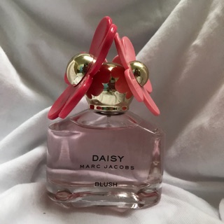 慈棻想香香 Marc Jacobs Daisy blush 小雛菊女性淡香水臉紅紅限量版分裝