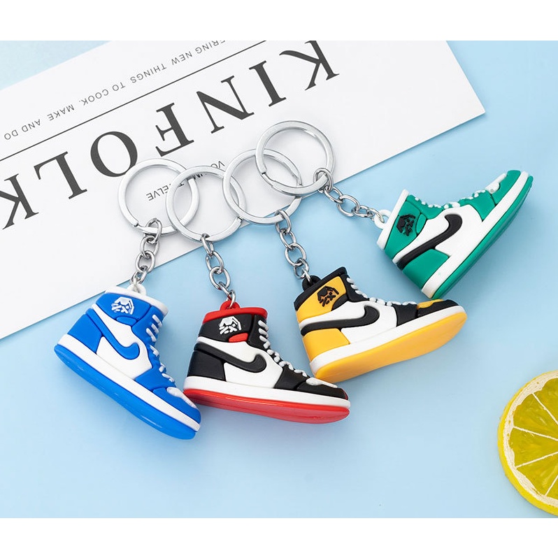 Aj1 三維運動鞋鑰匙扣吊墜 3D 迷你籃球鞋模型軟橡膠裝飾禮物鑰匙圈