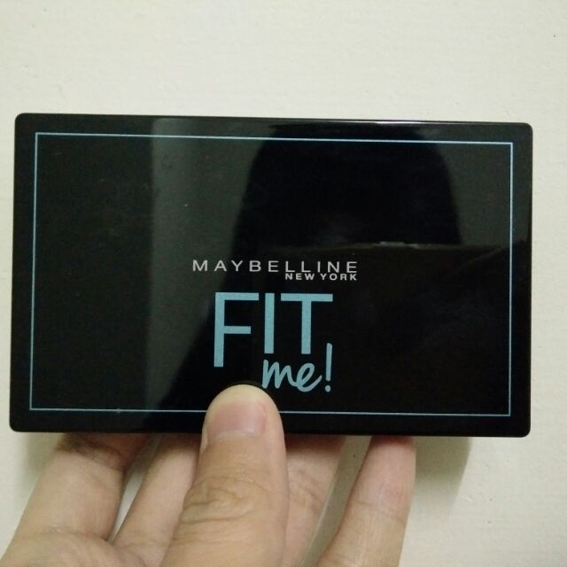 MAYBELLINE 媚比琳 FIT ME反孔特霧無瑕嫩粉餅SPF32/PA+++