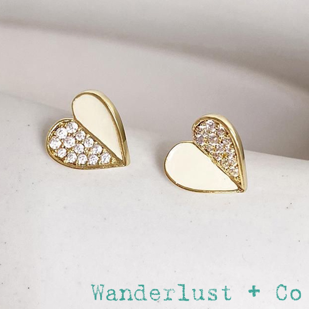 Wanderlust+Co 澳洲品牌 鑲鑽愛心耳環 金色X白色 Unfold Heart Ivory