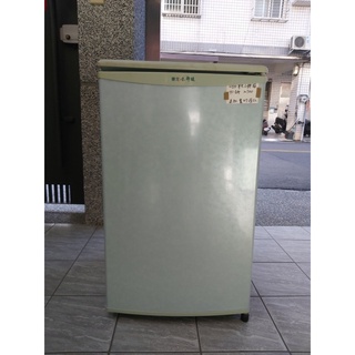 【臺中南區吉信冷凍行】東元二手小鮮綠小冰箱 91公升
