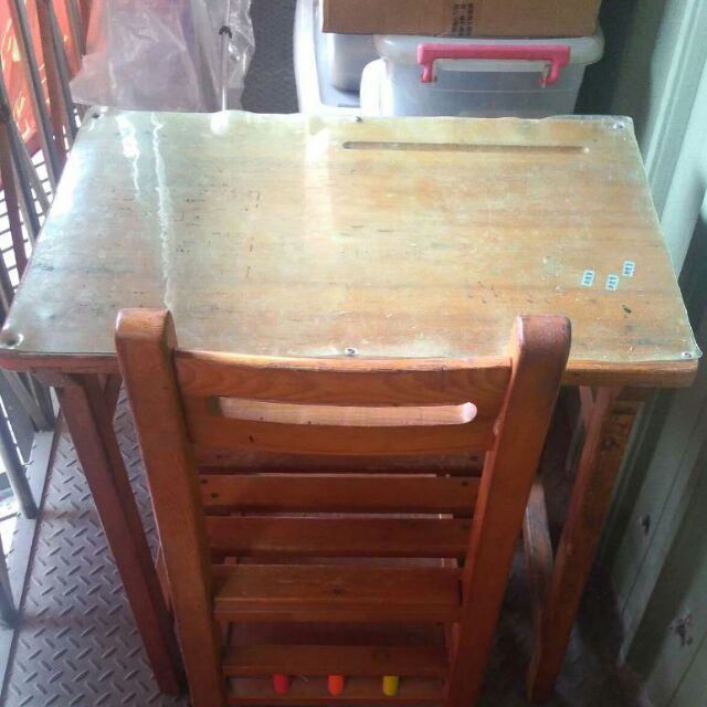 絕版收藏 二手國小實木課桌椅 不含運費 自取台北市中正區 蝦皮購物