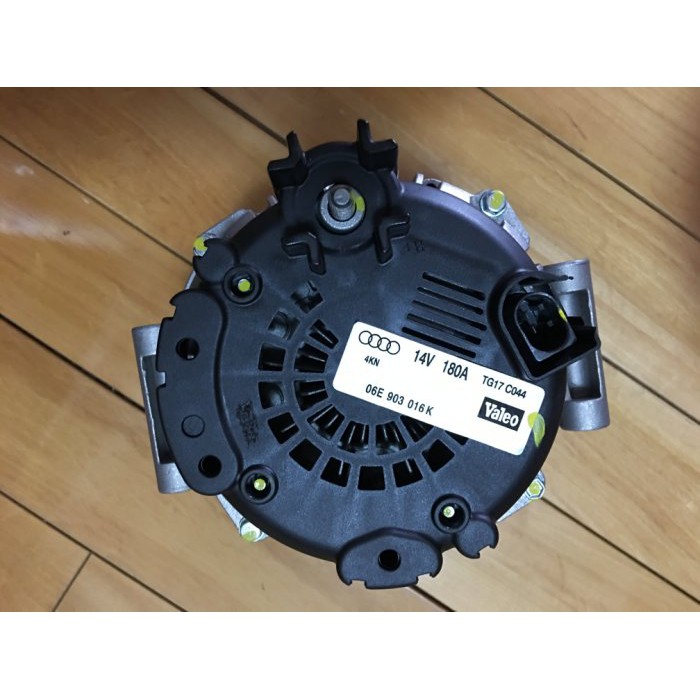 Valeo 發電機For VW Golf Jetta Tiguan AUDI A3 A4 1.8 2.0等 9500元起