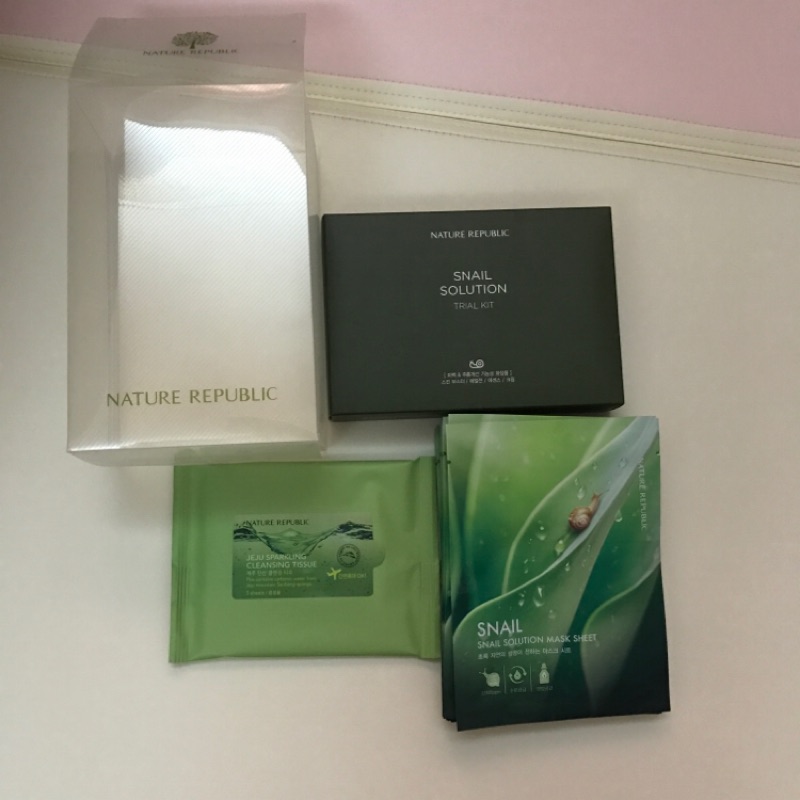 SNAIL蝸牛面膜 nature republic 盒裝 只使用一片 還有9片