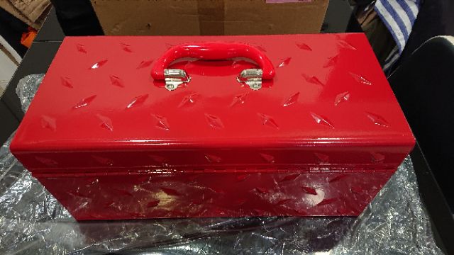 Supreme 18fw Diamond Plate Tool Box 工具箱鐵盒鐵箱鎖| 蝦皮購物