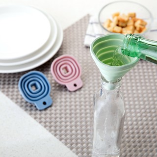 全新 伸縮 折疊 小漏斗 分裝漏斗 分裝油醋 醬油 醬料 食品級矽膠 小巧好收納 省空間 廚房神器 無毒安全