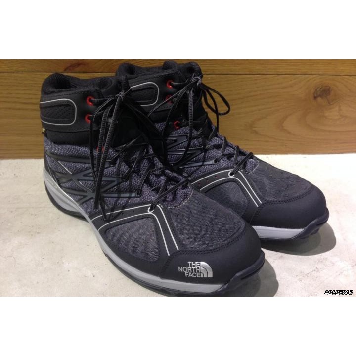 The North Face TNF Ultra Hike Mid GTX 登山鞋