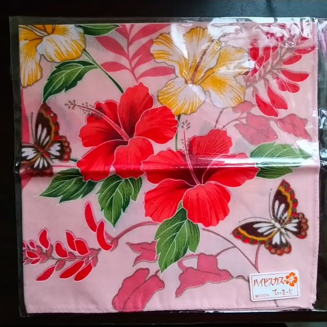 全新 日本製 日本 沖繩帶回 繽紛 扶桑花 粉色 和風 手帕 面巾 毛巾 風呂敷 布帕 日式 風格 布質 和織品