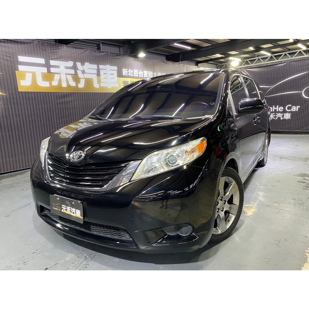 (121)正2015年出廠 Toyota Sienna 3.5 LE 汽油 尊貴黑