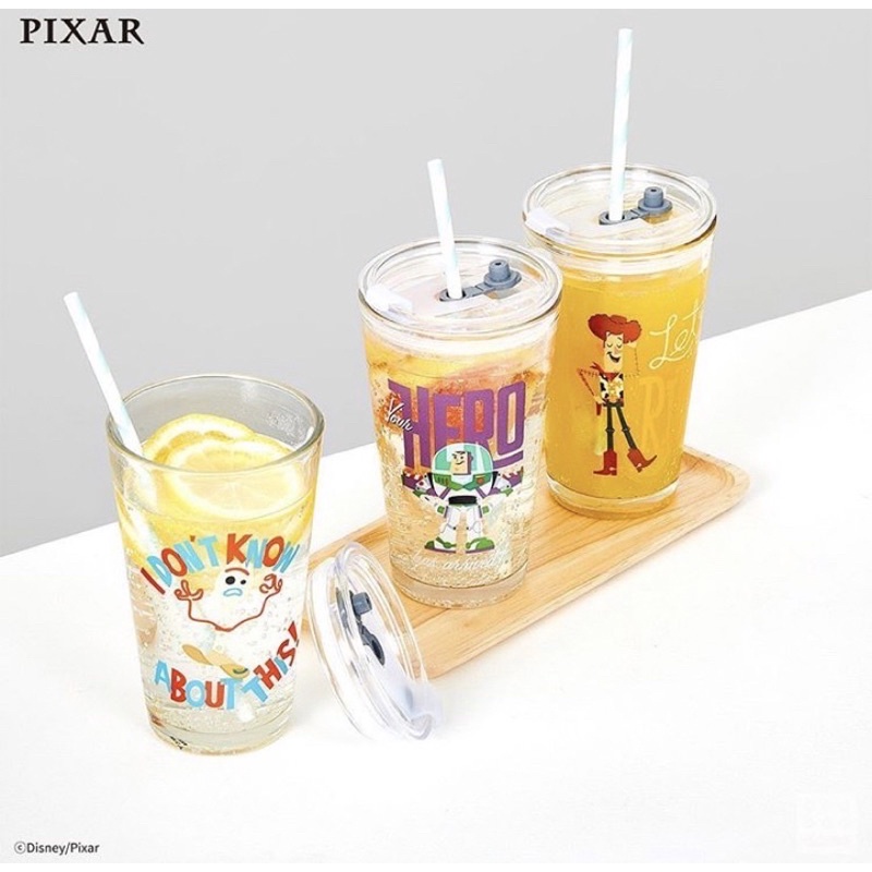 ♜現貨♖ 韓國 大創 皮克斯 Daiso 玩具總動員 叉奇 巴斯光年 胡迪 吸管杯 吸管杯 水杯 隨行杯 玻璃杯 咖啡杯