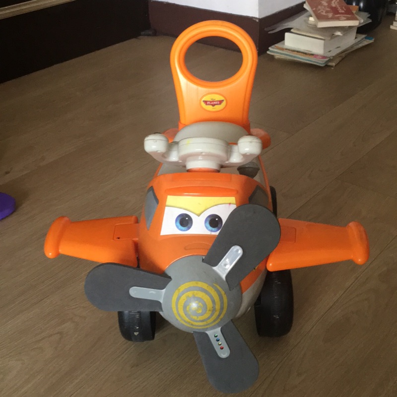 迪士尼飛機總動員Disney planes 滑步車嚕嚕車(只限高雄市面交）