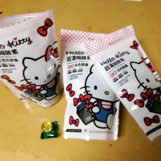 HELLO KITTY 超濃縮酵素洗衣球