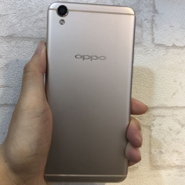 Oppo R9 (空機) 拆封新品 全配 原廠公司貨 5.5吋 雙卡雙待 4G/64GB VOOC 快充技術