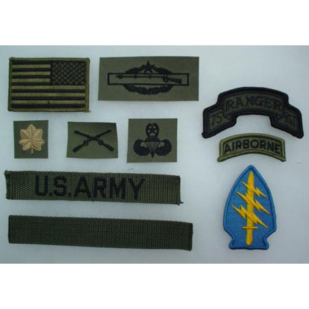 #636軍事迷生存遊戲裝備陸軍 海軍空軍戰鬥布章 胸章 肩章 徽章 臂章 領章 軍品 名牌 國旗 名條 階級章 軍用臂章