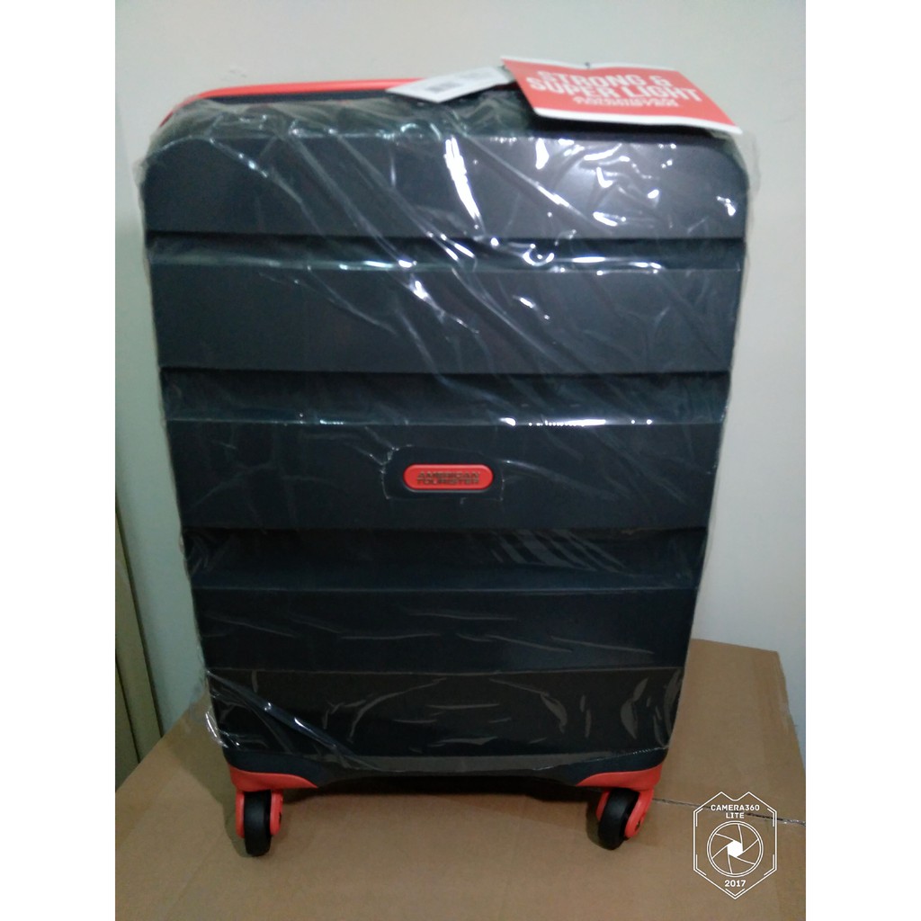 美國旅行者20吋，37L紅黑P材質，Bon-Air系列擴充行李箱，超輕，耐刮，硬殼，好拉，登機，便宜，出清，旅行面交免運