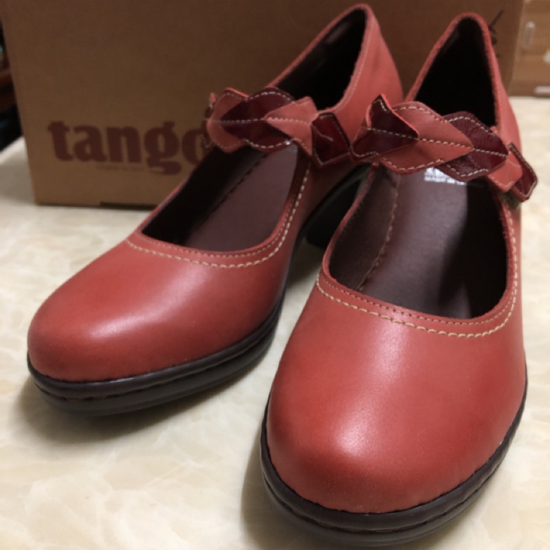 全新 tango 真皮氣墊女鞋 36碼 腳跟8cm