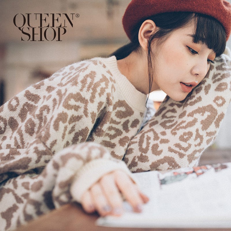 QUEENSHOP【01070904】滿版豹紋長袖針織毛衣 兩色售＊現+預＊