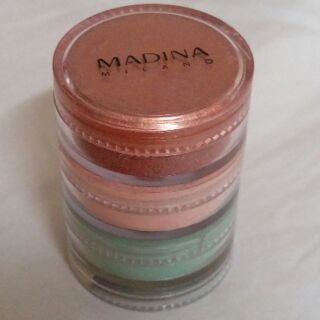 義大利 MADINA milano 三色眼影 眼影粉