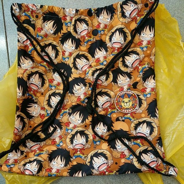 正版航海王海賊王one Piece 滿版魯夫喬巴束口後背袋三款 蝦皮購物