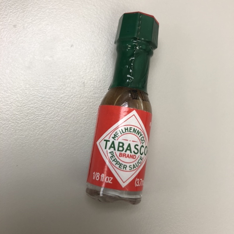 《彩虹小舖》迷你TABASCO墨西哥辣椒醬 可當裝飾品 瓶底有損傷