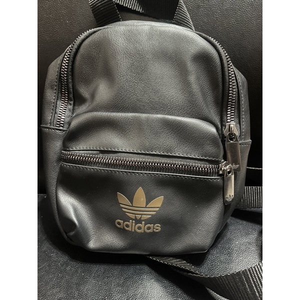 全新正版ADIDAS ORIGINALS BACKPACK 小後背包 黑 玫瑰金 皮革 小包 FL9629