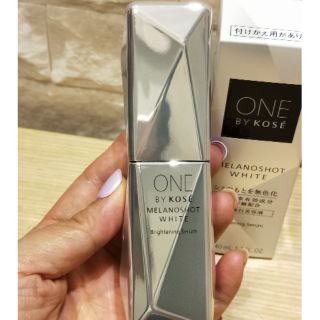 專櫃正品 One by kose高絲 瞬淨透擊斑精萃40ml 超低價