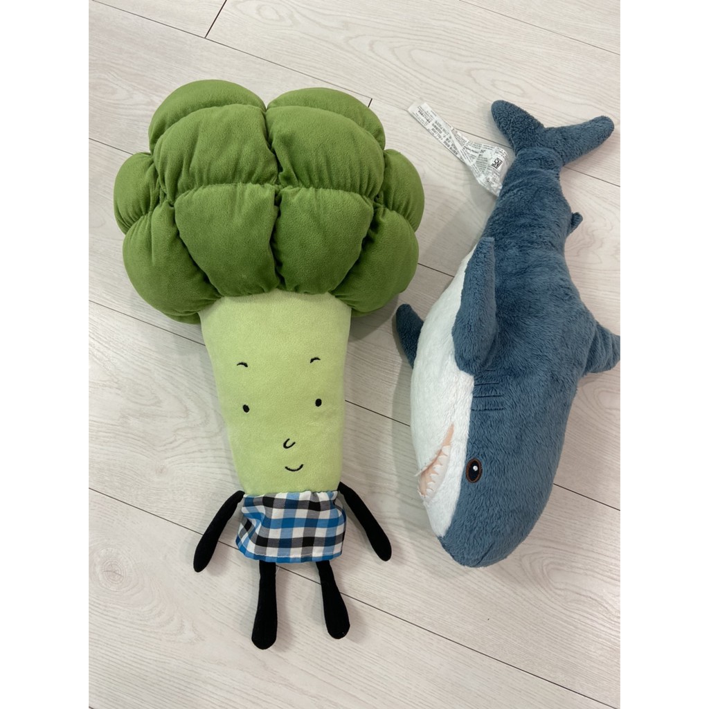 8成新 ikea 鯊魚 花椰菜 玩偶 娃娃 填充玩具 寶寶