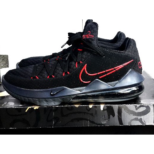 Nike 籃球鞋 Lebron 17代 低筒 男鞋 CD5006-001 (有穿過)