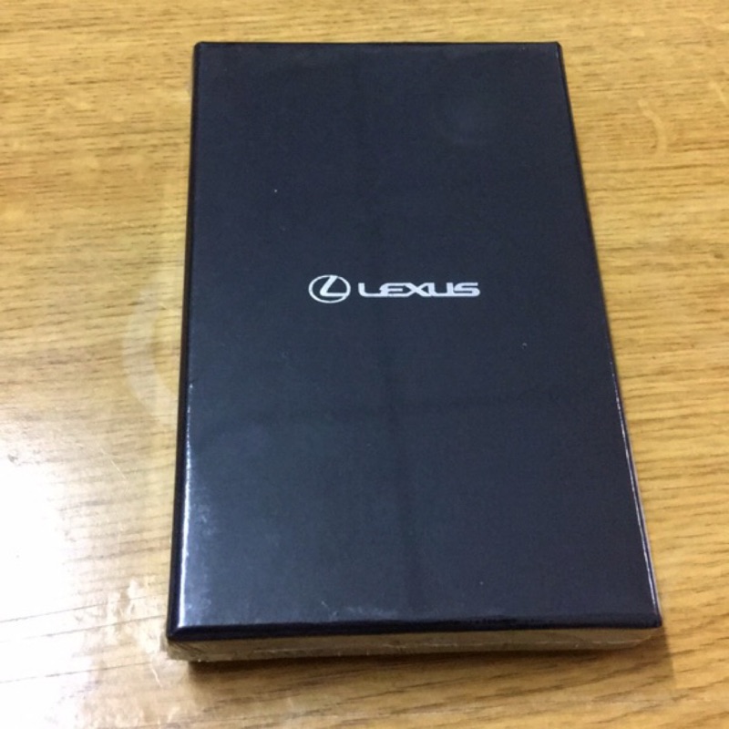 (ΦωΦ)【波比BUY】《Lexus》原廠限量精品～F系列接色證件夾