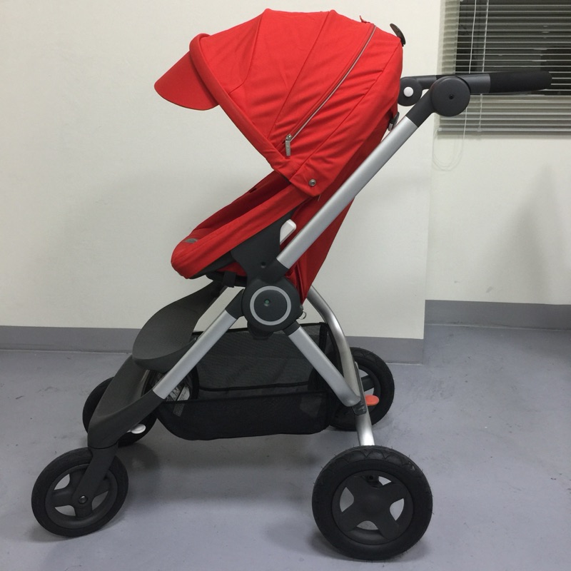 STOKKE scoot V2雙向推車贈蚊帳、borny座墊、扶手套、置物袋