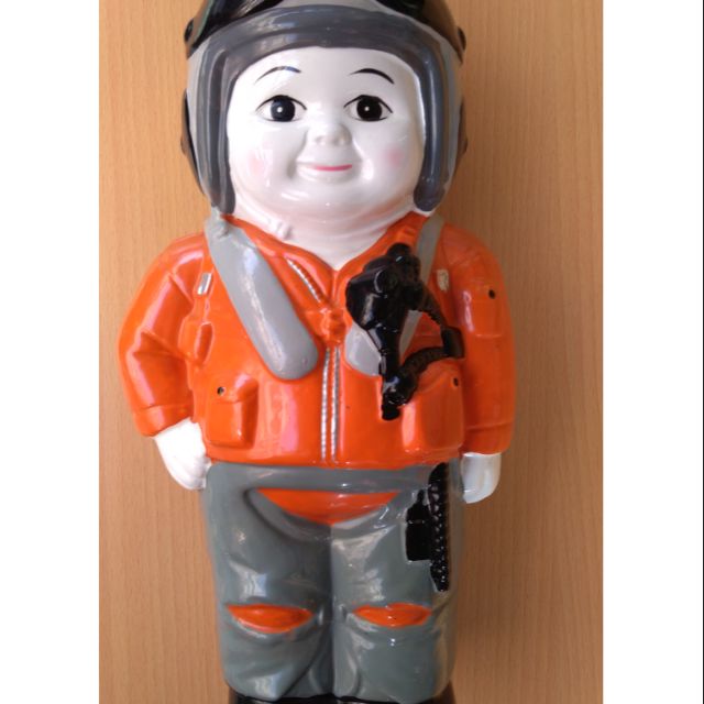 空軍飛官陶瓷娃娃