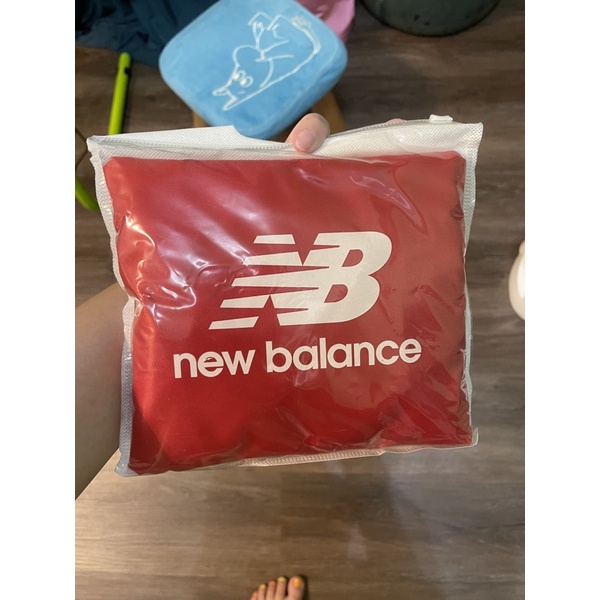 New Balance 收納包 購物袋 大容量旅行袋 手提袋 運動包 收納行李袋 旅行袋 摺疊包(紅) 全新