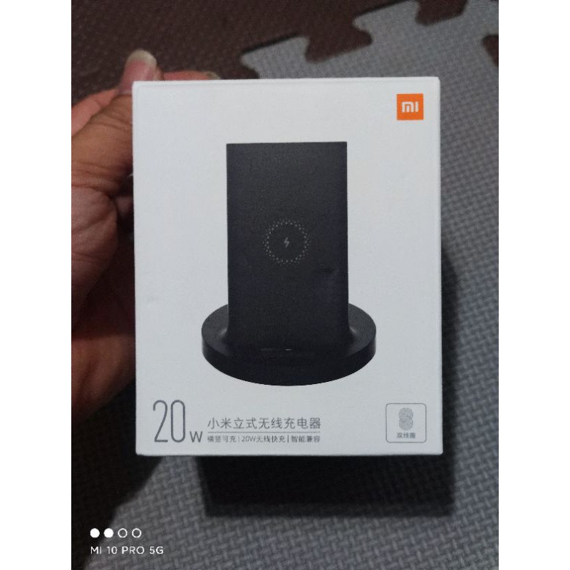 小米原裝正品立式無線充電盤20W大功率，全新品