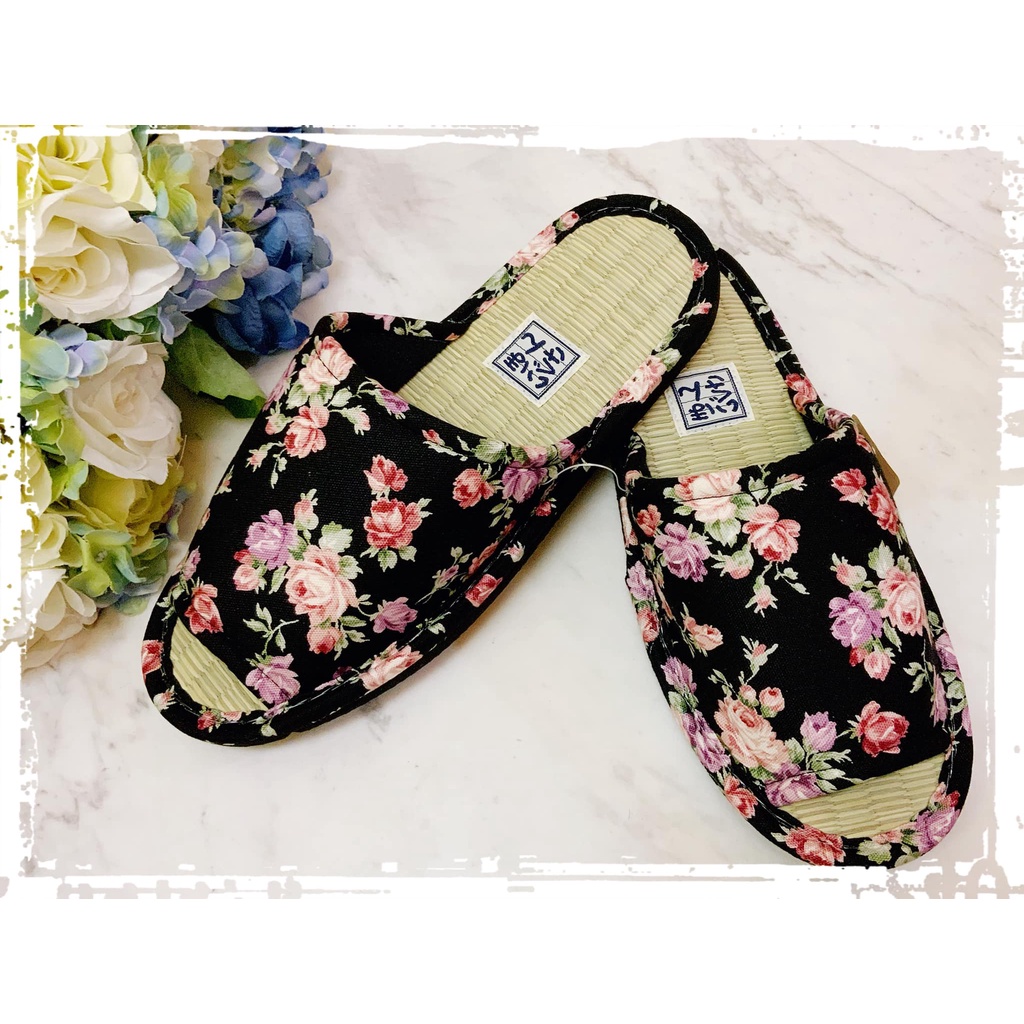 日本空運 浪漫玫瑰 碎花 防滑 草蓆 室內拖鞋 - 日本製